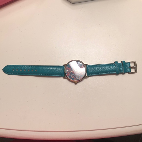 Francesca’s • Turquoise Faux Leather Watch - Picture 4 of 7